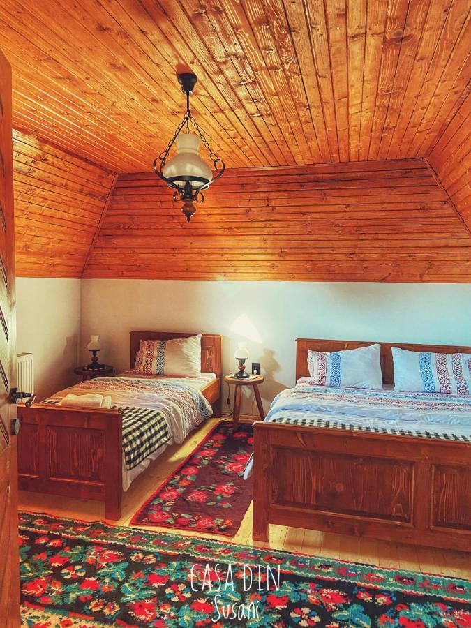 Casa Din Susani Calinesti  Екстериор снимка