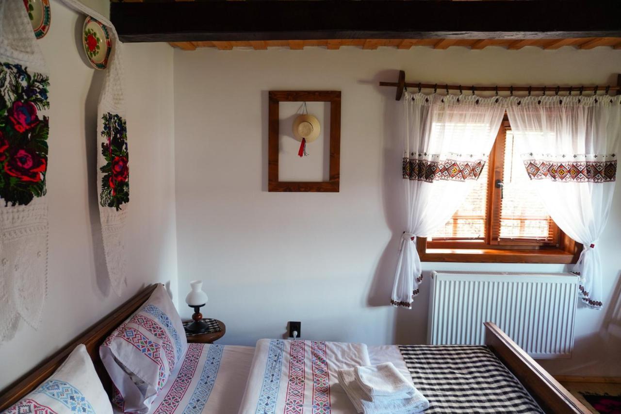 Casa Din Susani Calinesti  Екстериор снимка