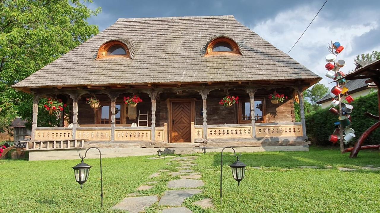 Casa Din Susani Calinesti  Екстериор снимка