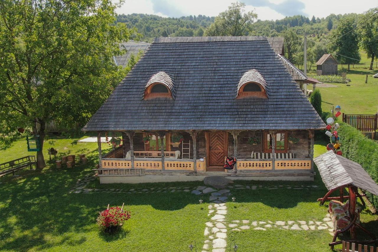 Casa Din Susani Calinesti  Екстериор снимка